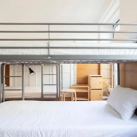 Gasthof Brand New Fully Furnished Just 20 Meters From Anjos Metro Station 13 Lissabon